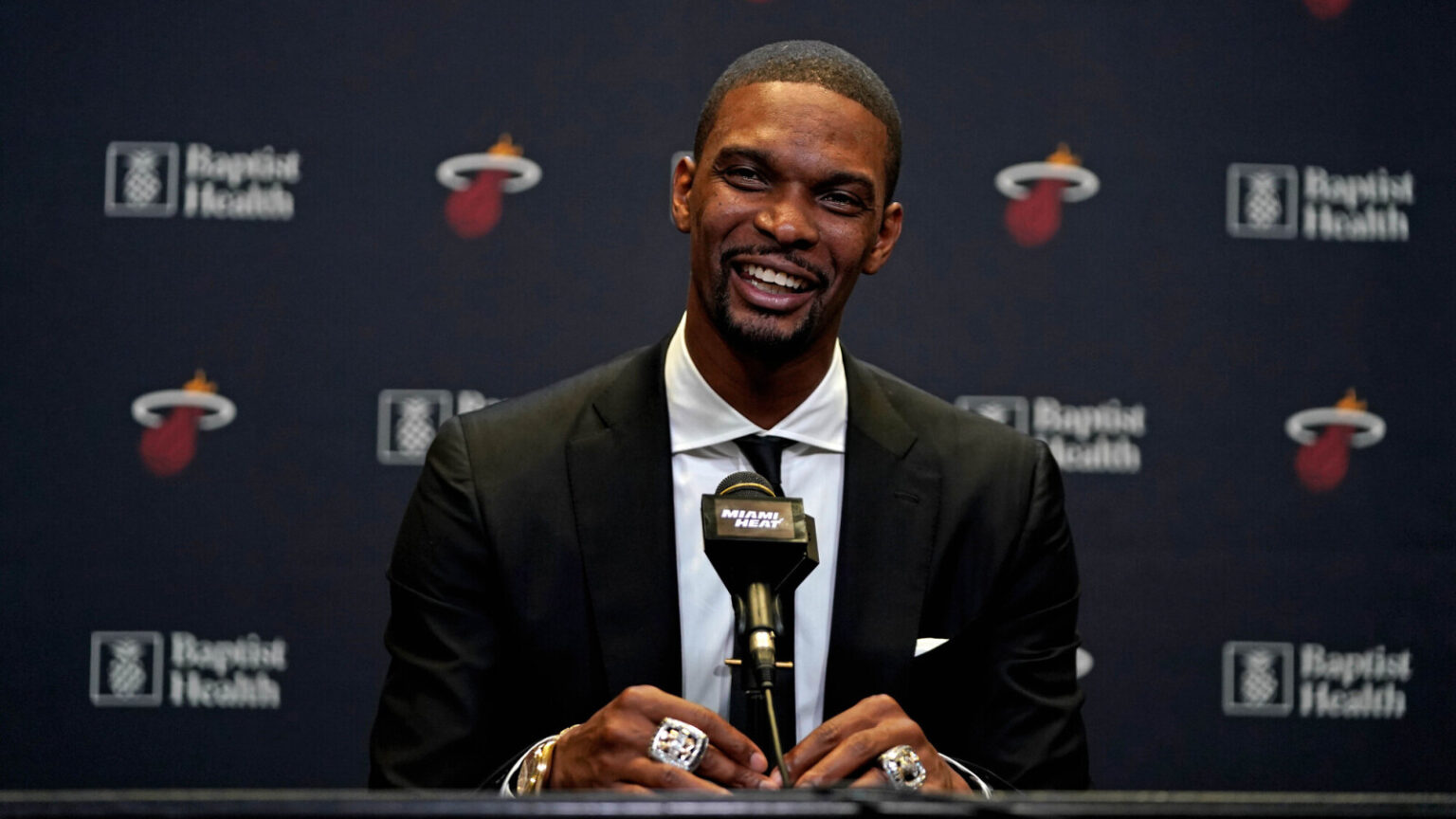 Former Heat Great Returns Court Briefly Eight.jpg