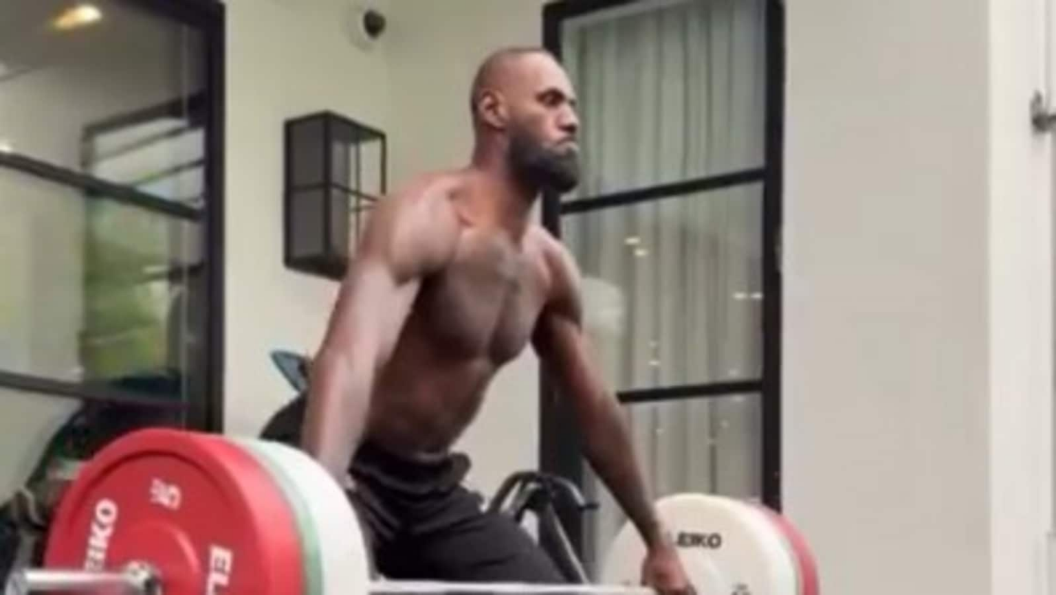 Lebron james 1755072599905 1755072607158.png